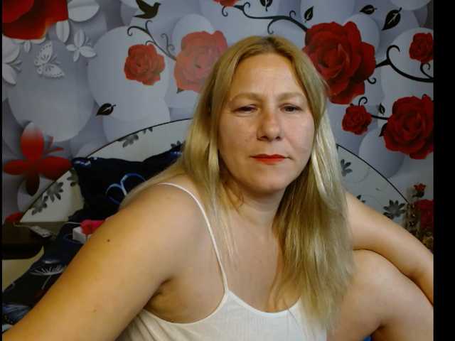 Live sex webcam photo for imola80 #276805973