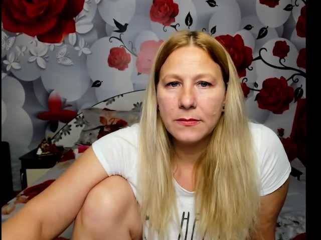 Live sex webcam photo for imola80 #276827716