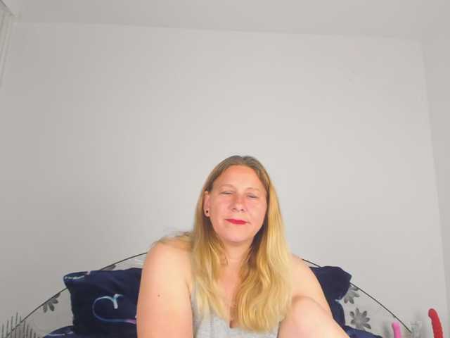 Live sex webcam photo for imola80 #277891269