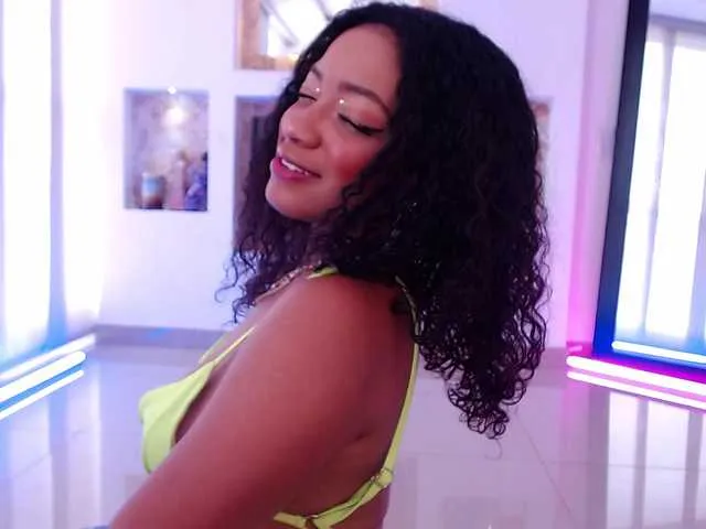 Live sex webcam photo for incurably-romantica #276242636