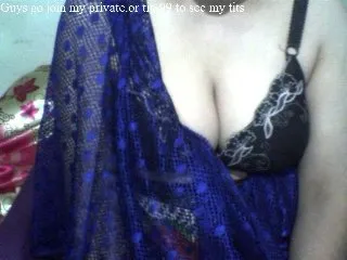 Live sex webcam photo for indiagirl50 #138952087