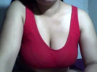 Live sex webcam photo for indiagirl50 #186919511