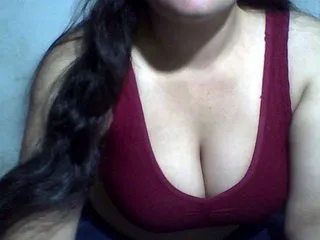 Live sex webcam photo for indiagirl50 #196324064