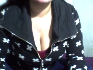 Live sex webcam photo for indiagirl50 #198392651
