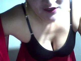 Live sex webcam photo for indiagirl50 #212608173