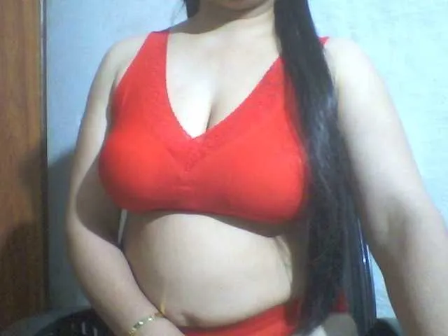 Live sex webcam photo for indiagirl50 #293243634