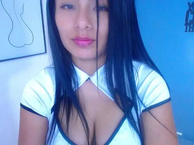 Live sex webcam photo for indian-mistress #290697383