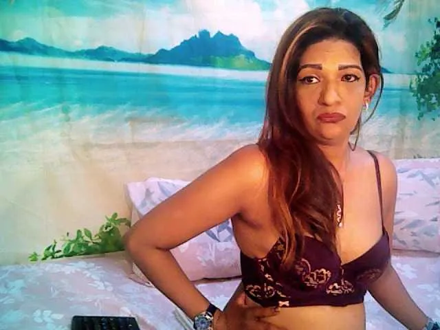Live sex webcam photo for indianaqua #275258336