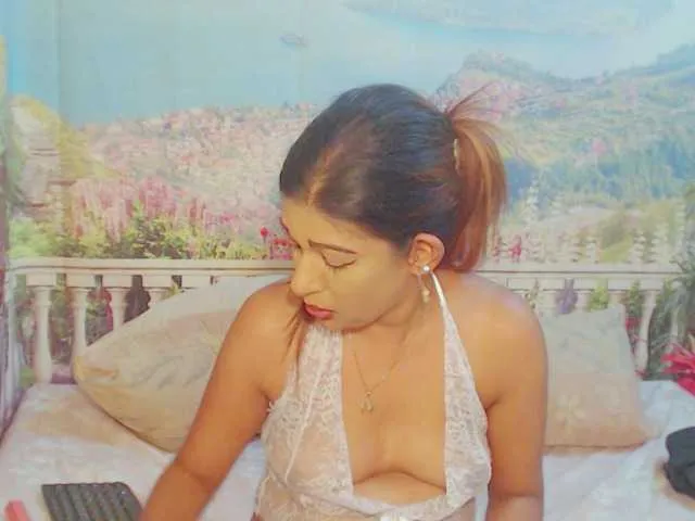 Live sex webcam photo for indianaqua #277582076