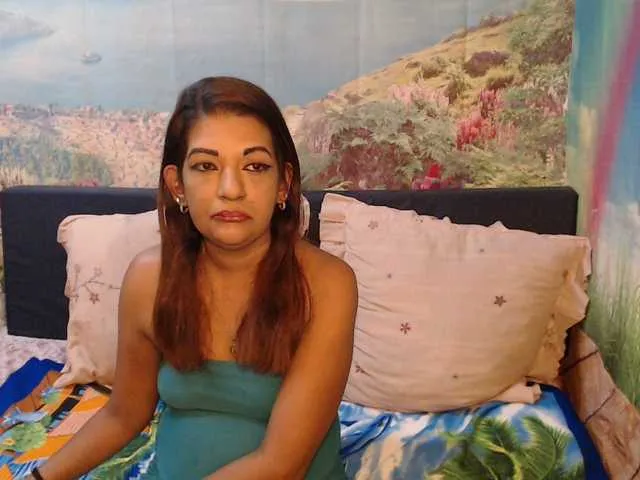 Live sex webcam photo for indianaqua #291391078