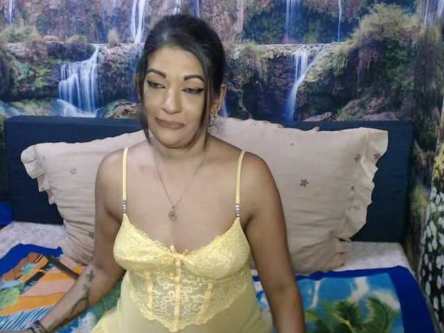 Live sex webcam photo for indianaqua #292355926