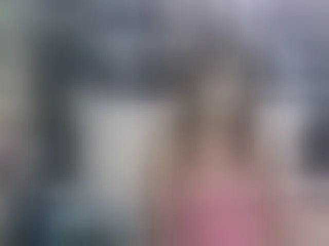 Live sex webcam photo for indianaqua #293752039