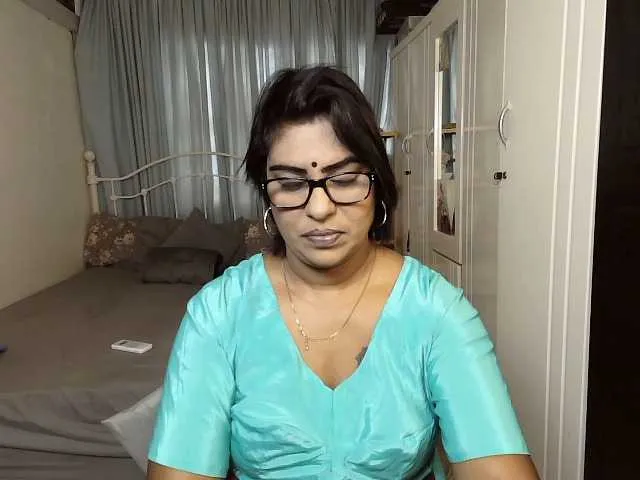 Live sex webcam photo for indiandelight001 #290315258