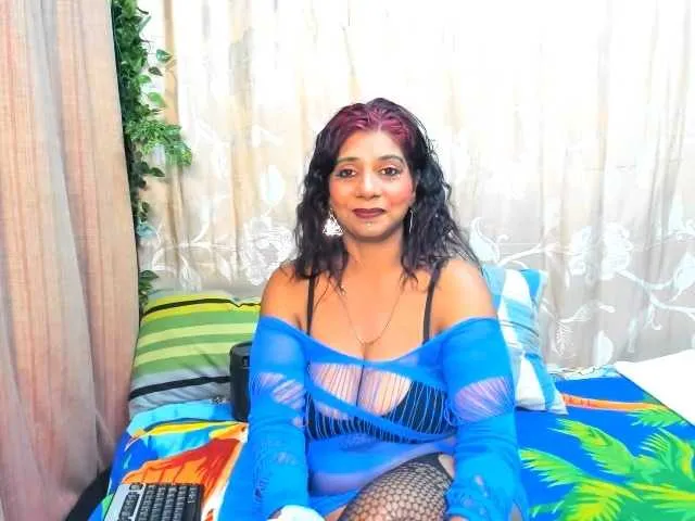 Live sex webcam photo for indianerotica69 #291722244