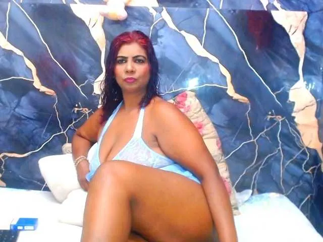 Live sex webcam photo for indianerotica69 #293422267