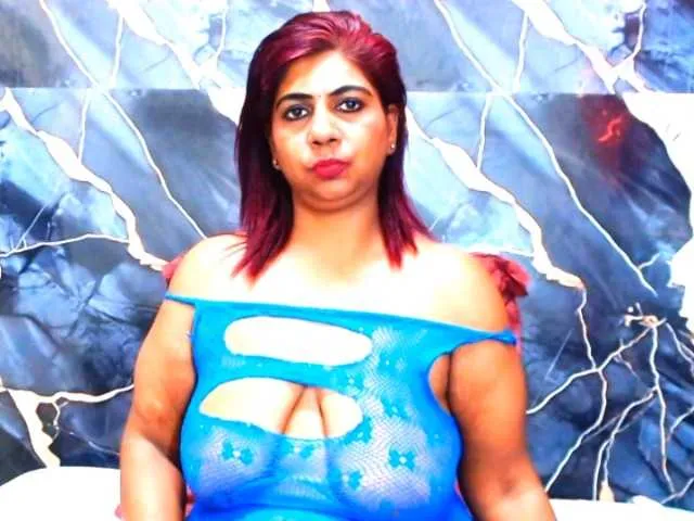 Live sex webcam photo for indianerotica69 #294029544