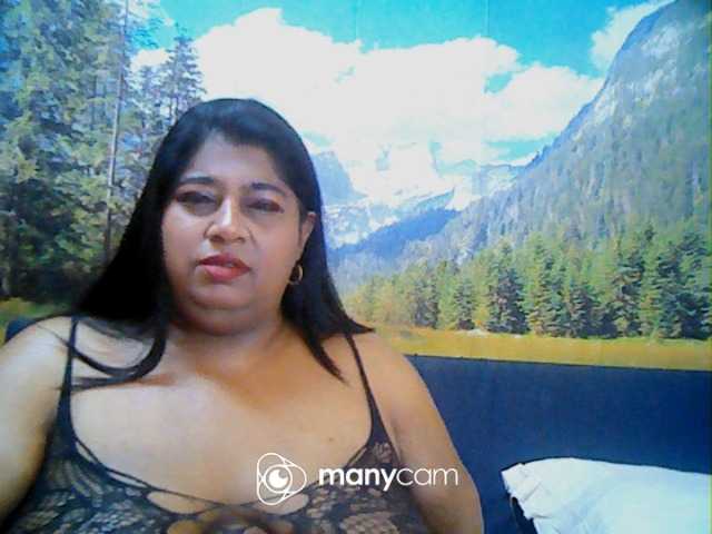 Live sex webcam photo for indianhoney #277784765