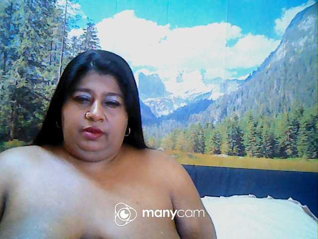 Live sex webcam photo for indianhoney #289194125