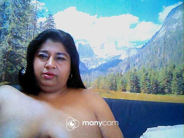 Live sex webcam photo for indianhoney #289327439