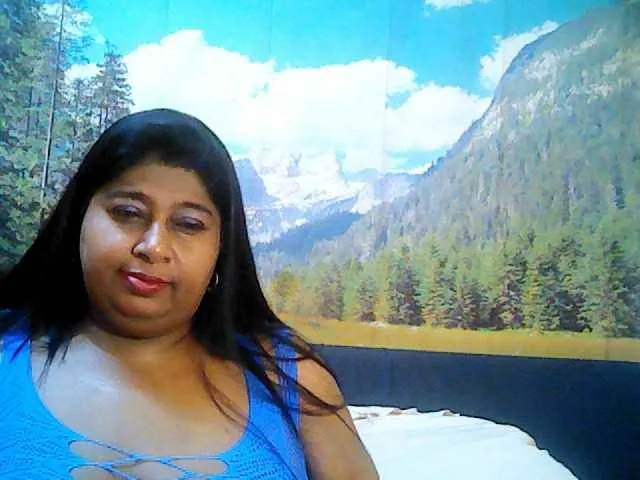 Live sex webcam photo for indianhoney #290893793