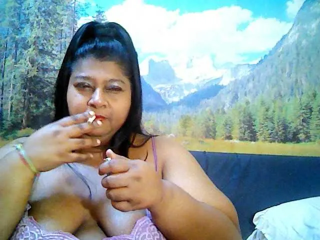 Live sex webcam photo for indianhoney #291148399