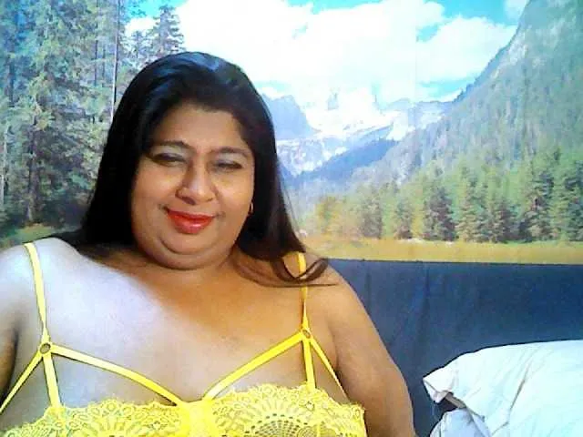 Live sex webcam photo for indianhoney #291301408
