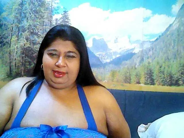 Live sex webcam photo for indianhoney #291375712