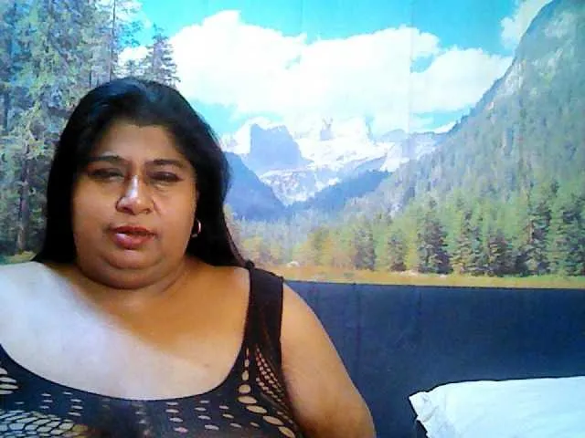 Live sex webcam photo for indianhoney #291428580
