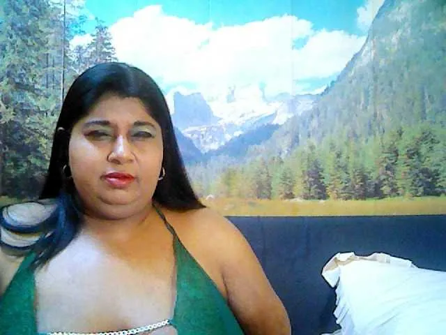 Live sex webcam photo for indianhoney #291782074