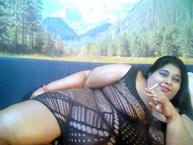 Live sex webcam photo for indianhoney #291842958
