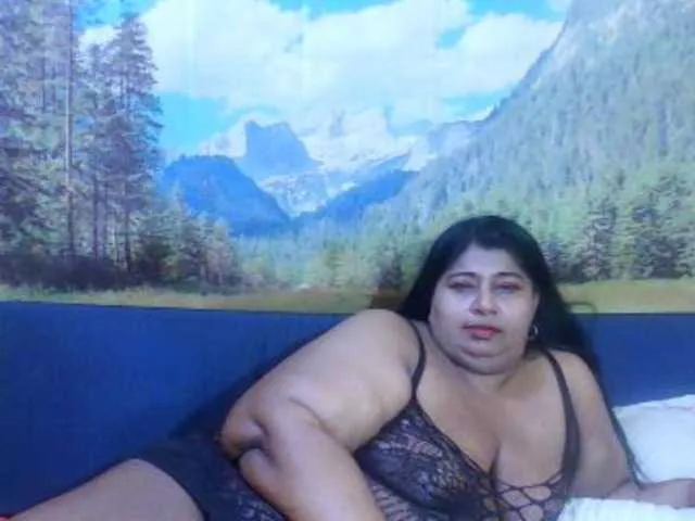 Live sex webcam photo for indianhoney #292807188