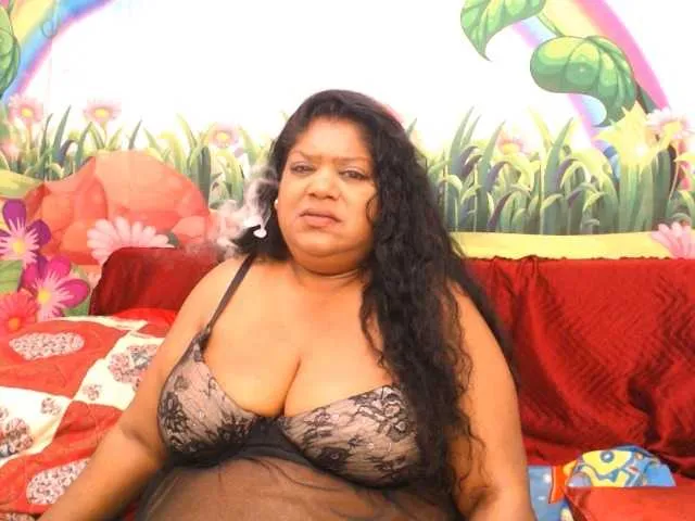 Live sex webcam photo for indianlegend69 #291755610