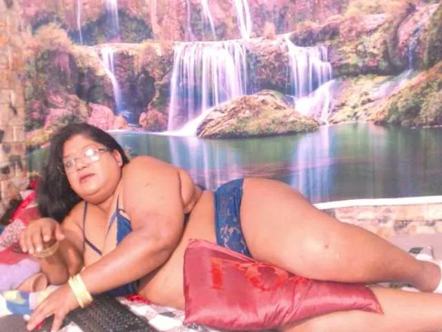 Live sex webcam photo for indianlegend69 #291835912