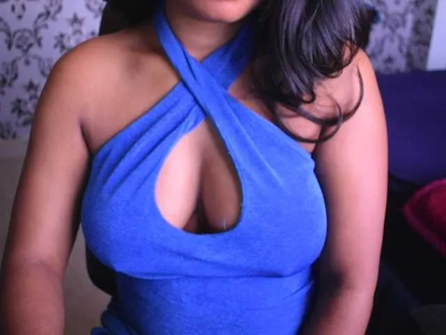 Live sex webcam photo for indianpriya #290478152