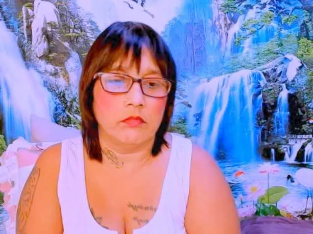 Live sex webcam photo for indianroxy #287933603