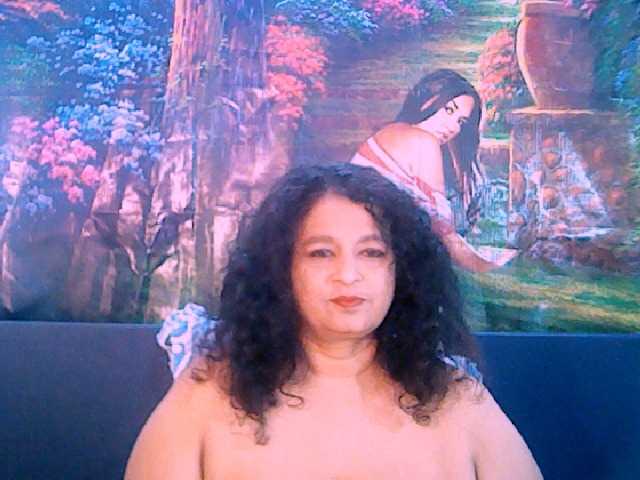 Live sex webcam photo for indianstar75 #274617269