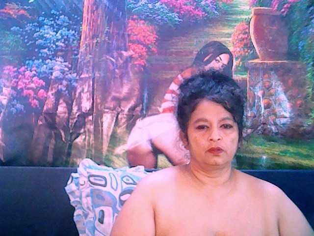 Live sex webcam photo for indianstar75 #274623400