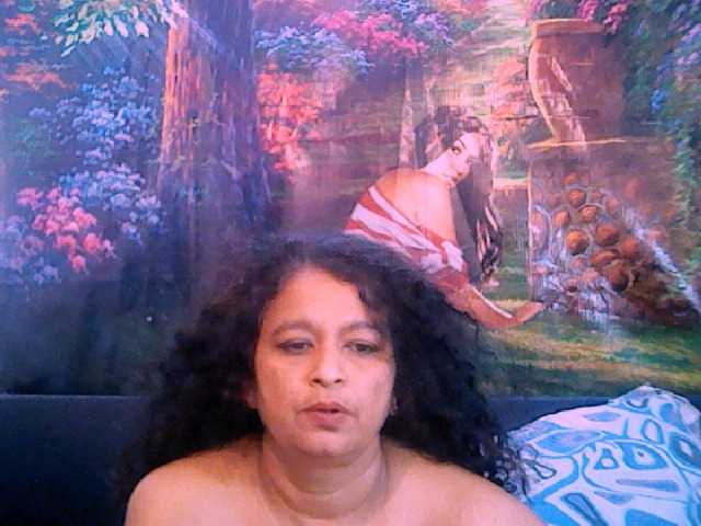 Live sex webcam photo for indianstar75 #275154368