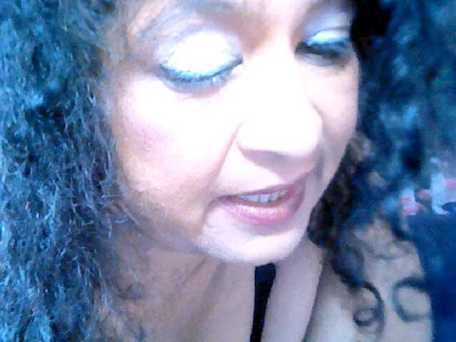 Live sex webcam photo for indianstar75 #275469641