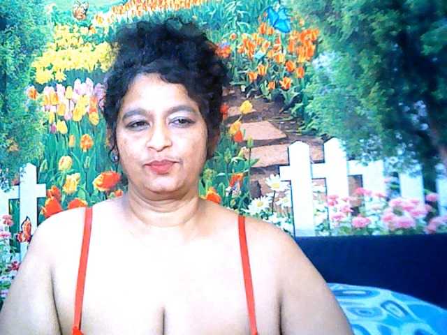 Live sex webcam photo for indianstar75 #275585500