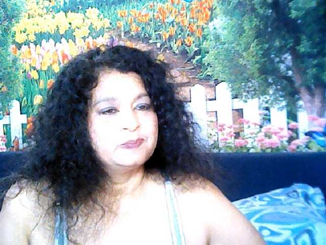 Live sex webcam photo for indianstar75 #275959898