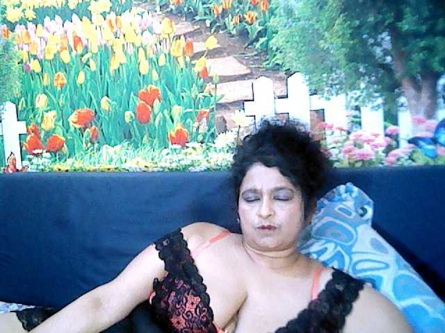Live sex webcam photo for indianstar75 #276013922