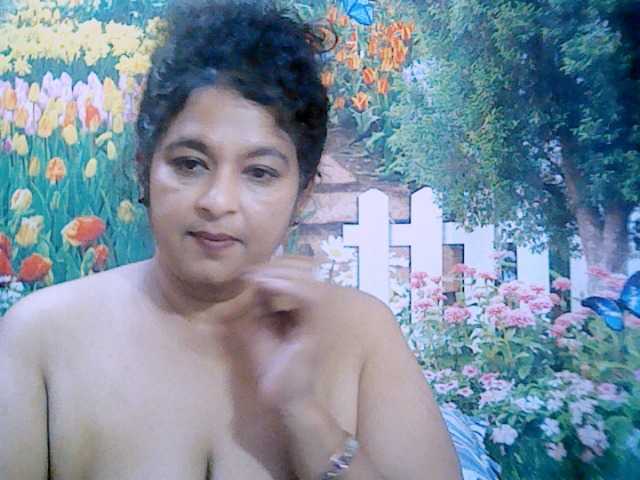 Live sex webcam photo for indianstar75 #276125748