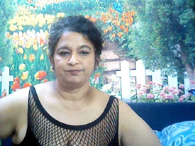 Live sex webcam photo for indianstar75 #276218492