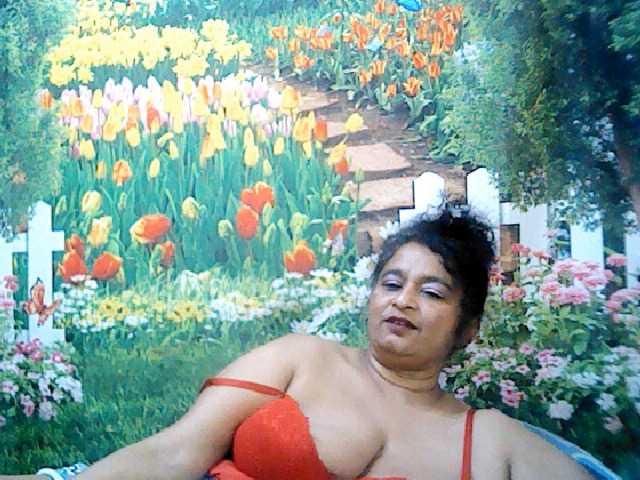 Live sex webcam photo for indianstar75 #276235474