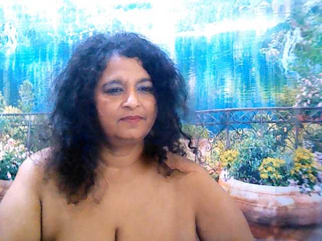 Live sex webcam photo for indianstar75 #276387342