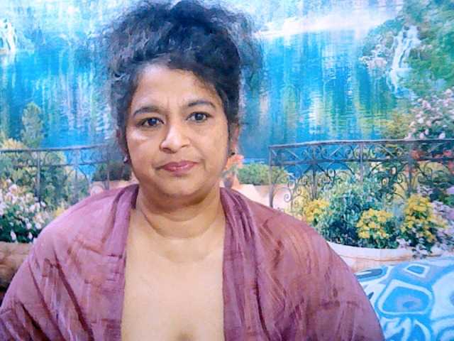 Live sex webcam photo for indianstar75 #276450458