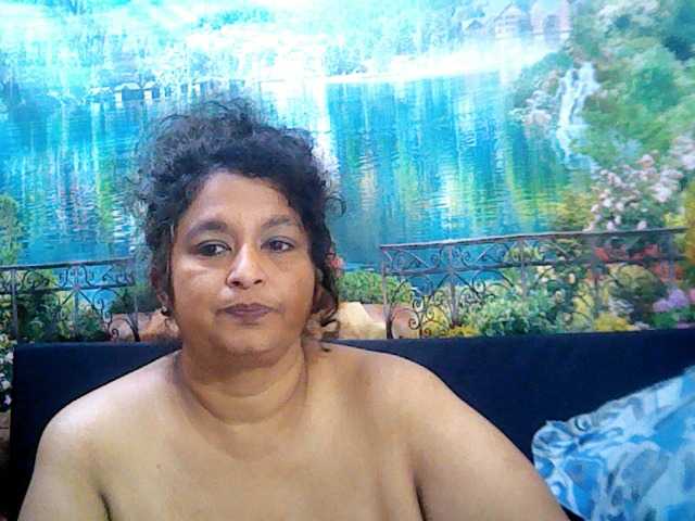 Live sex webcam photo for indianstar75 #276720427