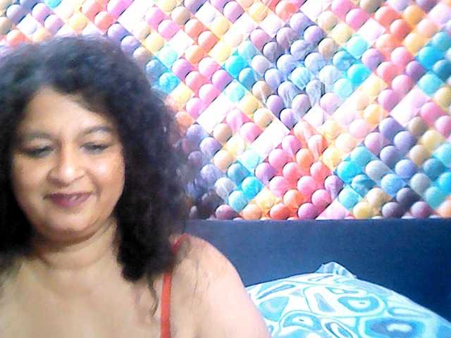 Live sex webcam photo for indianstar75 #277131273