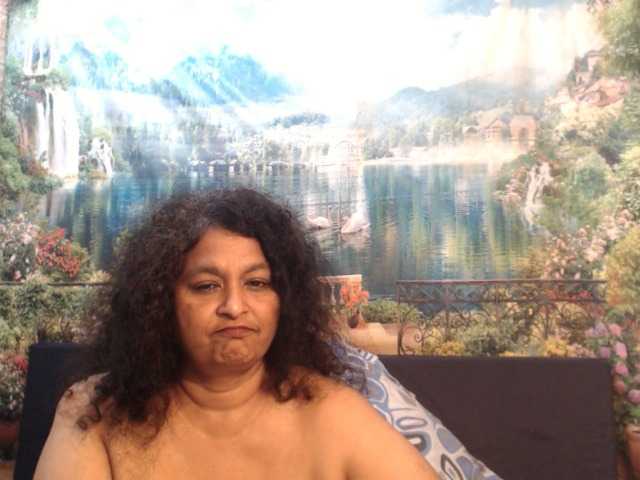 Live sex webcam photo for indianstar75 #277360271